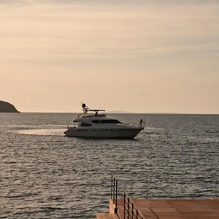 Szálloda Oku Bodrum 5*